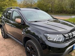 Schwarz Gebraucht 2023 Dacia Duster Extreme SUV | 21.100 € (Fairer Preis)