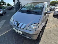 Mondsilber met. Gebraucht 2001 Mercedes A190 Kleinwagen | 850 € (Guter Preis)