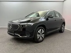 Schwarz Gebraucht 2022 Mercedes EQA250 Urban SUV | 29.899 € (Guter Preis)