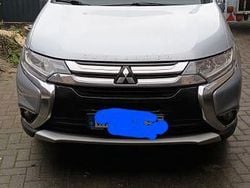 Silber Gebraucht 2017 Mitsubishi Outlander SUV | 13.000 € (Guter Preis)