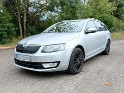 Silber Gebraucht 2013 Skoda Octavia Ambition Kombi | 8.200 € (Etwas zu teuer)