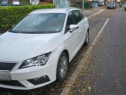 Weiß Gebraucht 2019 Seat Leon ST Ecomotive Kombi | 9.500 € (Guter Preis)