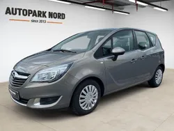 Grau Gebraucht 2015 Opel Meriva Active Van / Kleinbus | 7.999 € (Fairer Preis)