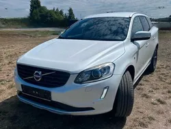 Weiß Gebraucht 2016 Volvo XC60 Ocean Race SUV | 16.000 € (Fairer Preis)
