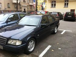 Blau Gebraucht 1997 Mercedes C200 Limousine | 2.400 € (Guter Preis)