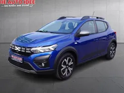 Blau Gebraucht 2023 Dacia Sandero Expression Kleinwagen | 15.788 € (Fairer Preis)