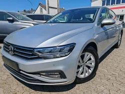 Silber Gebraucht 2020 VW Passat Limousine | 16.303 € (Fairer Preis)