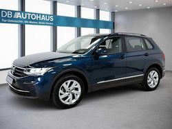 Blau Gebraucht 2023 VW Tiguan Life SUV | 31.840 € (Guter Preis)