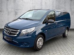 Blau Gebraucht 2015 Mercedes Vito Van / Kleinbus | 17.900 € (Etwas zu teuer)