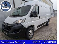 Weiß Gebraucht 2023 Opel Movano Edition Van | 22.600 € (Guter Preis)