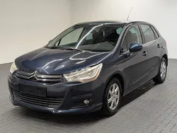 Bourrasque met. Gebraucht 2012 Citroën C4 Tendance Limousine | 2.980 € (Superpreis)