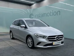 Silber Gebraucht 2020 Mercedes B180 Progressive Van / Kleinbus | 23.990 € (Fairer Preis)