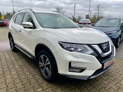 Brilliant white (m) Gebraucht 2018 Nissan X-Trail N-Connecta SUV | 16.500 € (Fairer Preis)