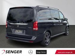 Grau Gebraucht 2021 Mercedes V300 AMG Van / Kleinbus | 56.950 € (Fairer Preis)