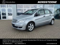 Silber metallic Gebraucht 2007 Mercedes B150 Van / Kleinbus | 5.888 €