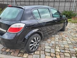 Schwarz Gebraucht 2005 Opel Astra Cosmo Limousine | 1.199 € (Superpreis)