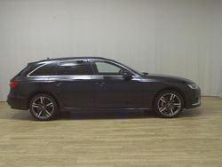 Mythosschwarz metallic Gebraucht 2021 Audi A4 Advanced Kombi | 17.780 € (Guter Preis)