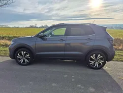 Grau Gebraucht 2024 VW T-Cross Style SUV | 21.500 € (Guter Preis)