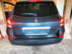 Grau Gebraucht 2008 Renault Clio GrandTour Kombi | 2.200 € (Fairer Preis)