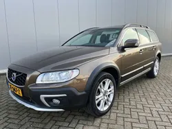 Braun Gebraucht 2016 Volvo XC70 SUV | 15.646 € (Guter Preis)