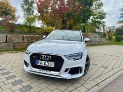 Weiß Gebraucht 2017 Audi RS3 Ambiente Kleinwagen | 59.990 €