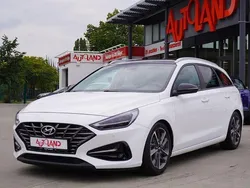 Weiß Gebraucht 2021 Hyundai i30 Kombi | 17.990 € (Fairer Preis)