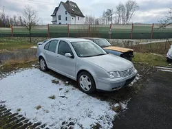 Silber Gebraucht 2000 VW Bora Basis Limousine | 2.500 € (Teuer)