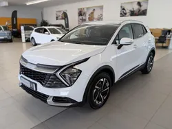 Weiß Neu 2025 Kia Sportage 4 SUV | 33.990 € (Etwas zu teuer)