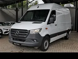 Arktikweiß Gebraucht 2023 Mercedes Sprinter Van | 35.664 € (Fairer Preis)