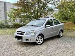 Silber Gebraucht 2009 Chevrolet Aveo LT Limousine | 2.300 € (Fairer Preis)