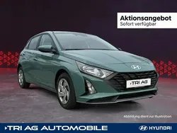 Mangrove green / mic Neu 2024 Hyundai i20 Select Limousine | 16.360 € (Guter Preis)