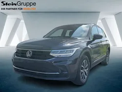 Grau Gebraucht 2022 VW Tiguan Life SUV | 28.320 € (Guter Preis)