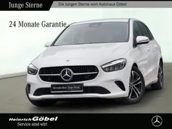 Weiß Gebraucht 2024 Mercedes B200 Van / Kleinbus | 33.900 € (Teuer)