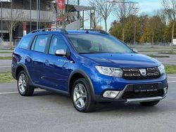 Blau Gebraucht 2021 Dacia Logan MCV Stepway Kombi | 10.990 € (Fairer Preis)