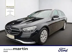 Schwarz Gebraucht 2022 Mercedes E220 Avantgarde Limousine | 32.990 € (Superpreis)