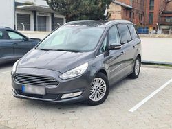 Grau Gebraucht 2017 Ford Galaxy Titanium Van / Kleinbus | 12.500 € (Teuer)
