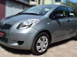 Silber Gebraucht 2008 Toyota Yaris Cool Kleinwagen | 4.499 € (Fairer Preis)