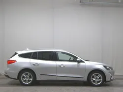 Silber Gebraucht 2019 Ford Focus Cool & Connect Kombi | 9.680 € (Superpreis)