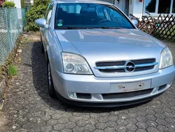 Silber Gebraucht 2003 Opel Vectra Comfort Limousine | 1.250 € (Fairer Preis)