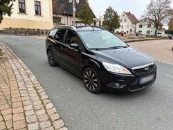 Schwarz Gebraucht 2009 Ford Focus Kombi | 2.100 € (Guter Preis)