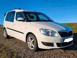 Weiß Gebraucht 2010 Skoda Roomster Van / Kleinbus | 3.800 €