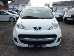 Weiß Gebraucht 2011 Peugeot 107 Kleinwagen | 1.600 € (Superpreis)