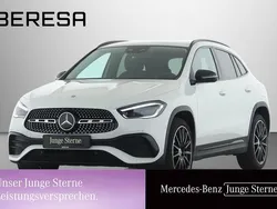 Weiß Gebraucht 2023 Mercedes GLA250 AMG SUV | 39.825 € (Fairer Preis)