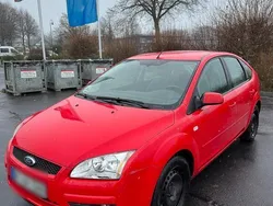 Rot Gebraucht 2007 Ford Focus Limousine | 1.300 € (Guter Preis)