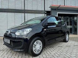 Schwarz Gebraucht 2015 VW up! move up! Kleinwagen | 7.890 € (Etwas zu teuer)