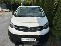 Weiß Gebraucht 2021 Opel Vivaro Edition Van | 14.700 € (Superpreis)