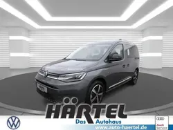 Indiumgrau (grey), metallic Gebraucht 2024 VW Caddy Style Van / Kleinbus | 42.900 € (Teuer)