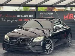 Schwarz Gebraucht 2018 Mercedes E200 AMG line Coupé | 29.900 € (Teuer)