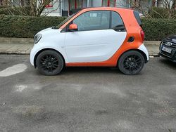 Weiß Gebraucht 2017 Smart ForTwo Coupé Kleinwagen | 12.800 €