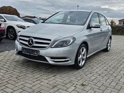 Silber Gebraucht 2012 Mercedes B180 Van / Kleinbus | 9.650 € (Fairer Preis)